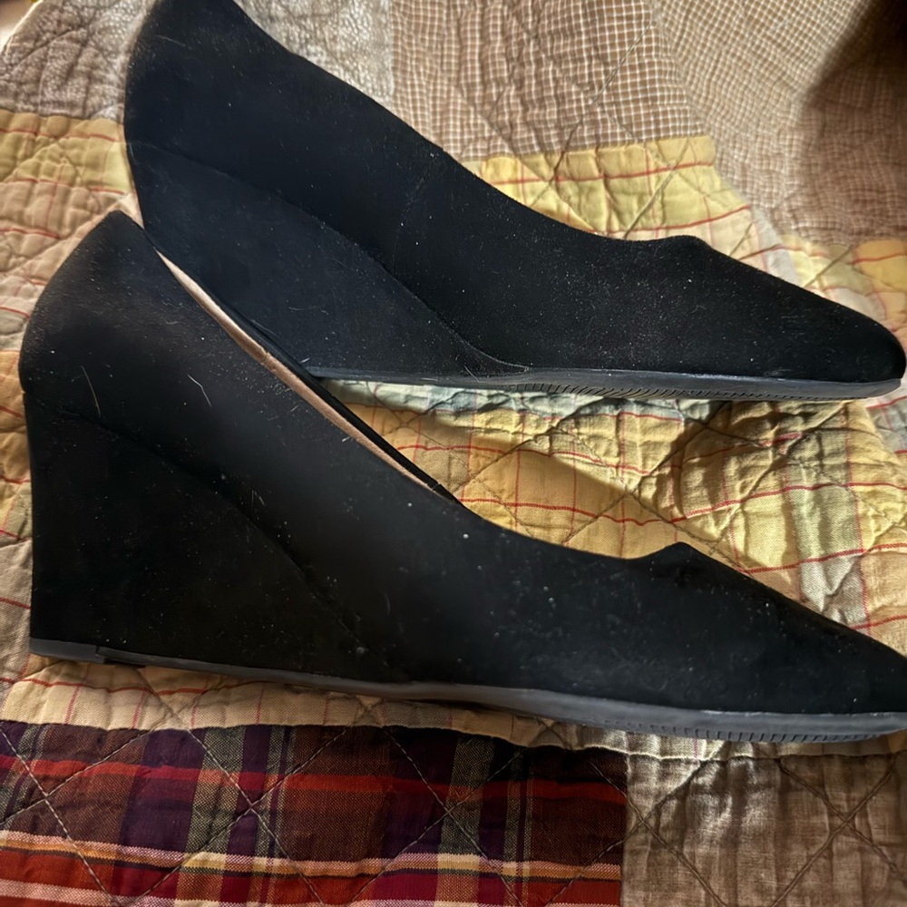 a new day Black Suede Wedge Pumps - Women